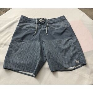 NWOT Billabong Men's Tribong Lo Tide Board Shorts Mid Length Size 29